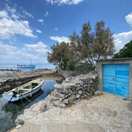 Beach Apartment Vantacici Апартаменты *